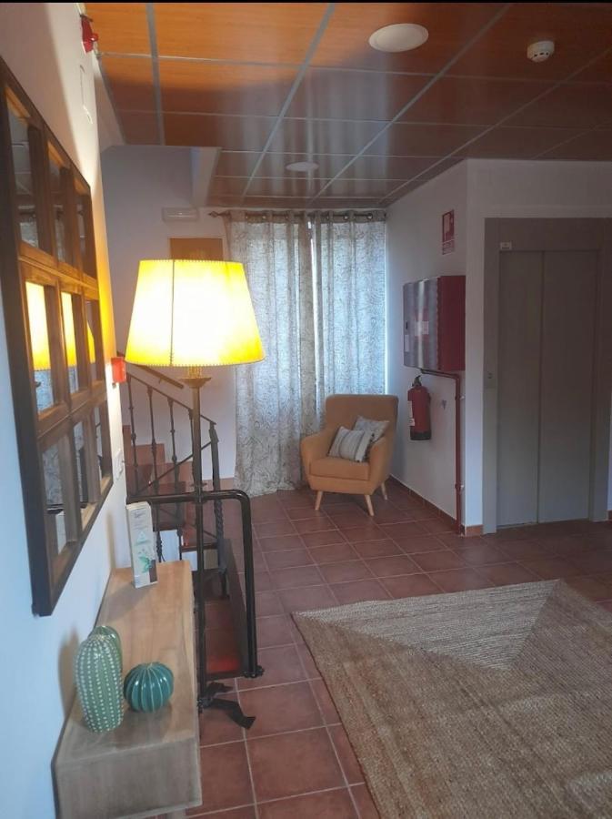 Hostal Villa El Colmenar Mombeltrán Eksteriør bilde